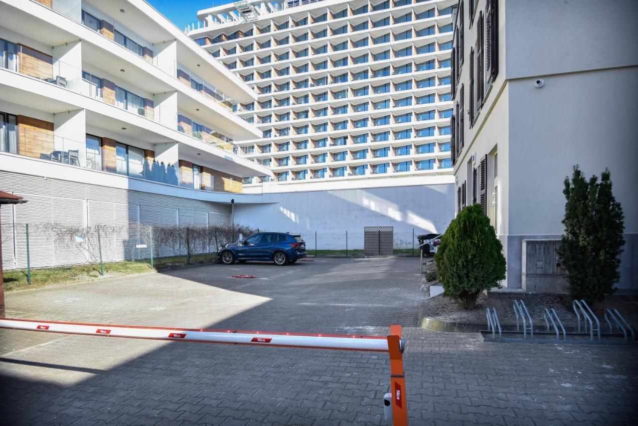 Świnoujście Apartamenty Promenada Z Tarasem I Parkingiem - Apartamenty Na Wyspie מראה חיצוני תמונה