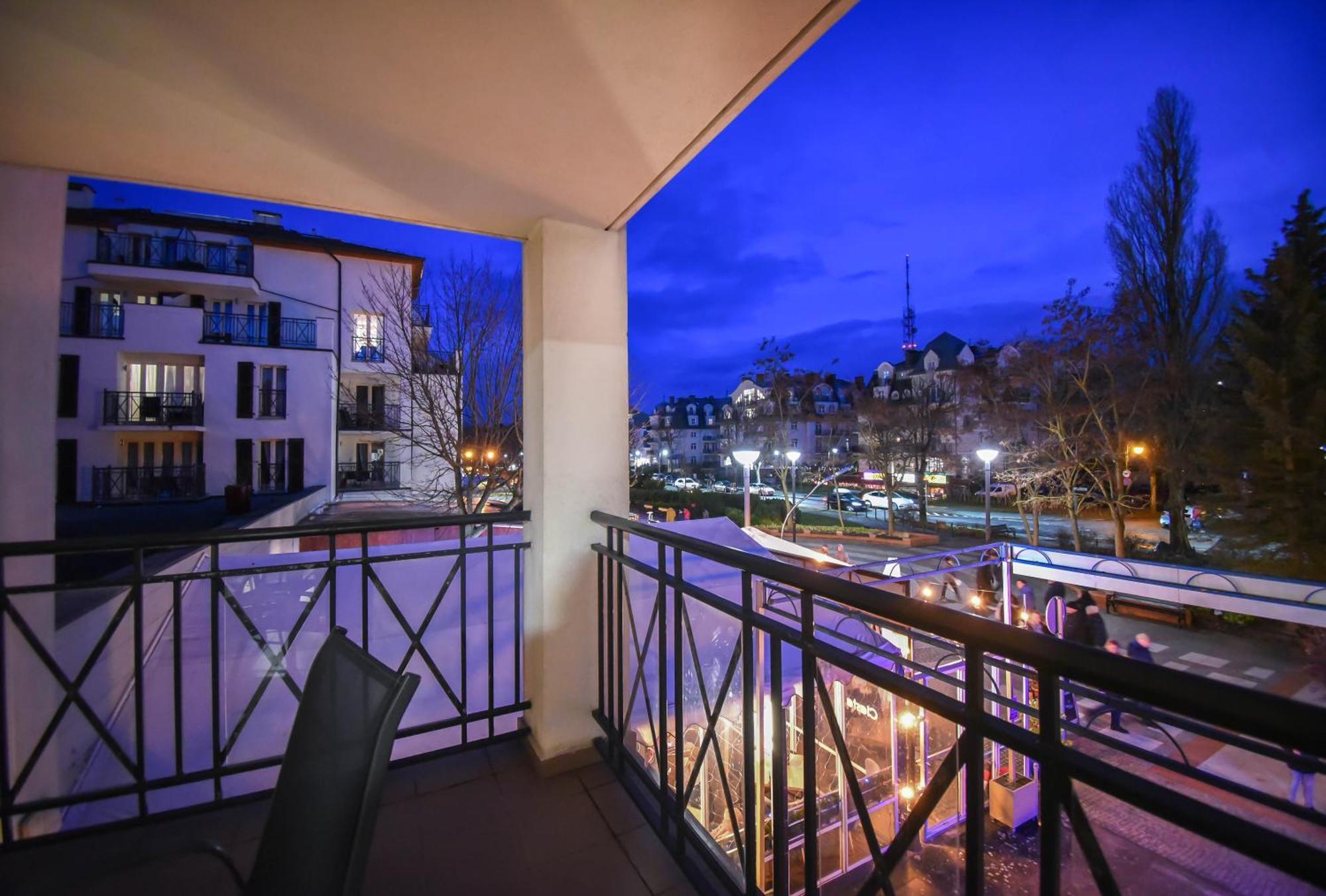 Świnoujście Apartamenty Promenada Z Tarasem I Parkingiem - Apartamenty Na Wyspie מראה חיצוני תמונה